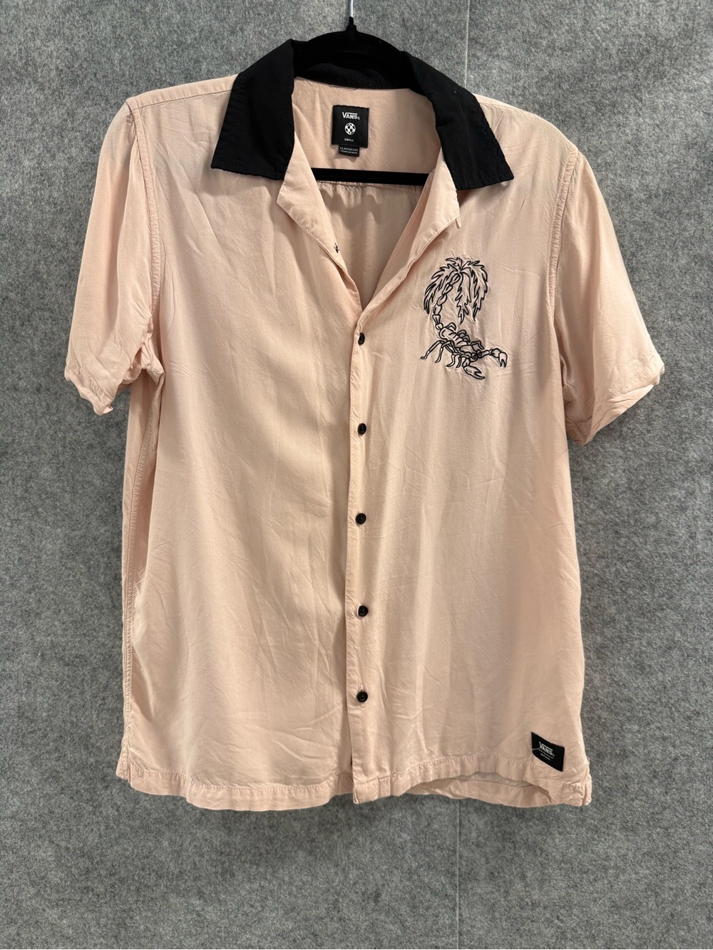 Vans Light Pink Short Sleeve Button-Up Shirt with Black Collar - Mens S